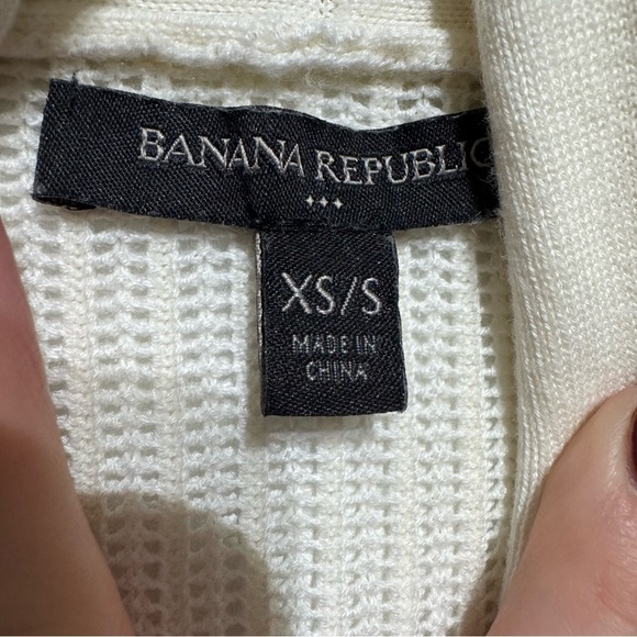 Bundle of 2 Banana Republic Ivory & Black  Knit Short Sleeve Cardigans. Size XS - Picture 3 of 11